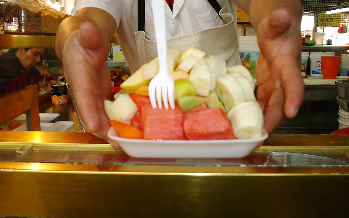 Foto editorial tentang cara konsumsi freeze dried untuk diet